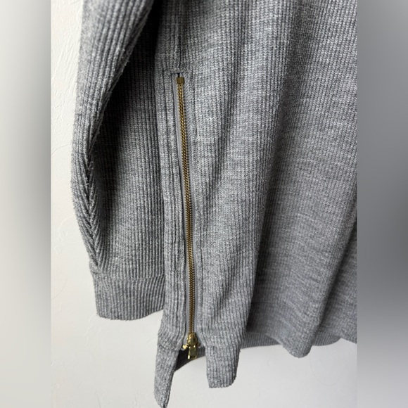 Varley Manning Sweat Gray Long Sleeve PullOver Women's Sweater w/Zipper Accents - Picture 3 of 8